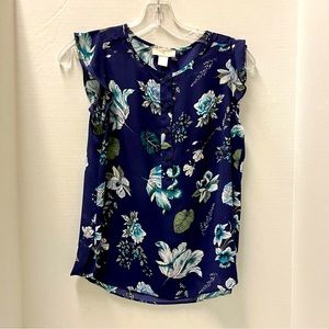 Loft Outlet Ruffle Sleeve Ladies Petite Top in Blue Floral XSP